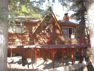2440 Spruce Dr, Running Springs, CA 92382