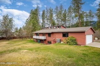 16740 N Reindeer Dr, Rathdrum, ID 83858