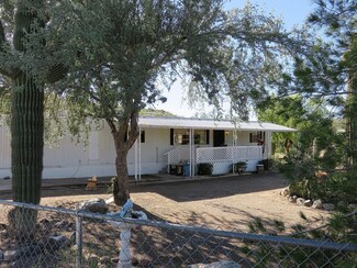 34600 S Hill St, Black Canyon City, AZ 85324