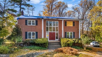 2181 N Stone Ridge Ln, Villanova, PA 19085