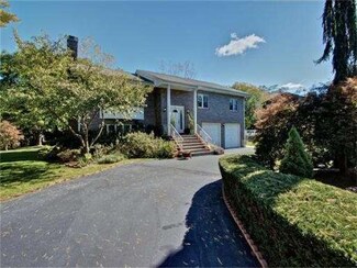 32 Coolidge Rd, Winchester, MA 01890
