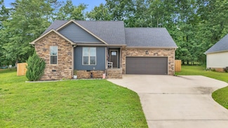 329 Windsong Dr, Lafayette, GA 30728