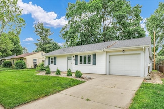 713 E Michigan Ave, Urbana, IL 61801