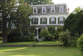 5661 Gardner Rd Unit 56, Altamont, NY 12009