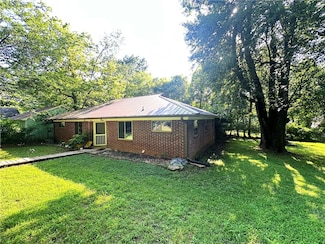515 Fallin Ave, Fayetteville, AR 72701