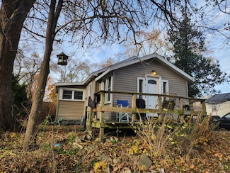 625 S Getty St, Muskegon, MI 49442