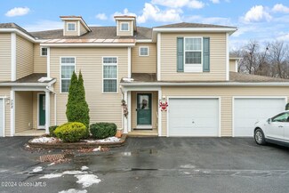 703 Royale Ct, Troy, NY 12180