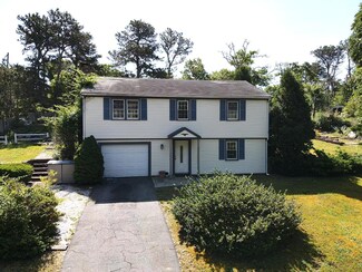 443 Long Pond Dr, Harwich, MA 02645