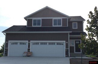 133 Timberwolf Ct, Mankato, MN 56001