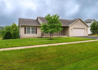 340 Homestead Dr, Twin Lakes, WI 53181
