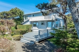 5812 NW Sylva St, Newport, OR 97365