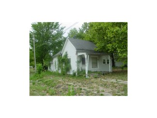 101 Grasshopper Rd, Winchester, KS 66097