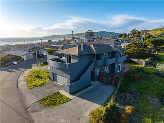2155 Circle Dr, Cayucos, CA 93430
