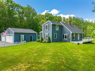 360 Alewive Rd, Kennebunk, ME 04043