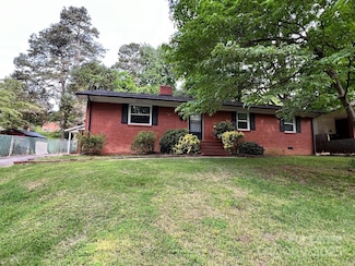 317 Cedar St, Mooresville, NC 28115