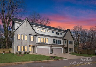 2911 Hilliard Dr, Charlotte, NC 28205