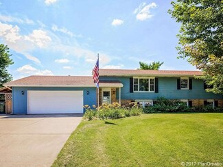 235 Lorinda Ln, Neosho, WI 53059