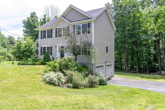 54 Durango Dr, Goffstown, NH 03045