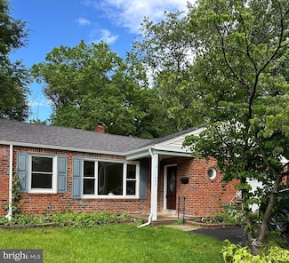 1027 Edann Rd, Oreland, PA 19075