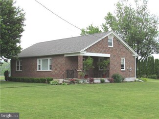 53 Rose Virginia Rd, Oley, PA 19547
