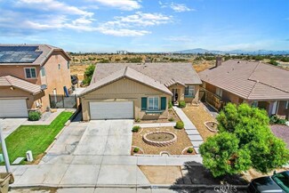 13252 Long Meadow St, Hesperia, CA 92344
