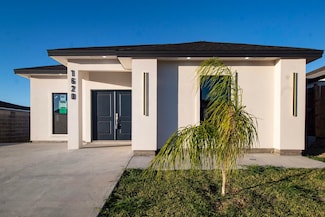 1620 Doctora Eve Perez Ln, Laredo, TX 78046