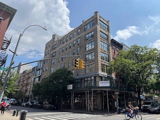 209 E 2nd St Unit 7, New York, NY 10009