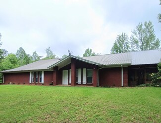 898 County Road 1303, Guntown, MS 38849