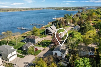 28 Baron Rd, Barrington, RI 02806