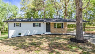2907 39th Ave NE, Hickory, NC 28601