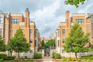 2324 W Wabansia Ave Unit 4, Chicago, IL 60647
