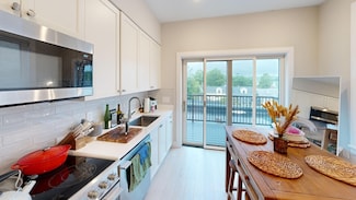 197 Green St Unit 403, Jamaica Plain, MA 02130