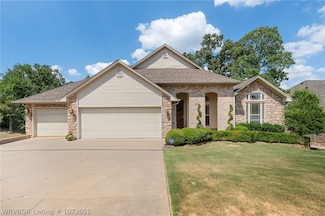2710 Parkway Ln, van Buren, AR 72956