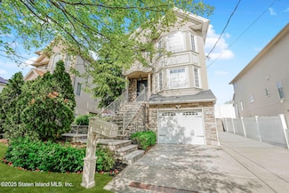 183 Brighton St, Staten Island, NY 10307