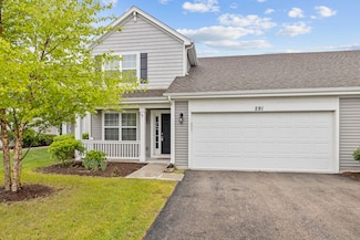 291 Maryland Ln, Pingree Grove, IL 60140