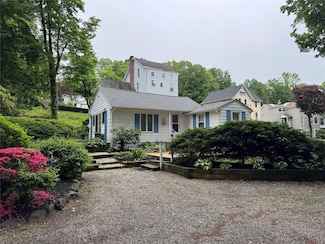 58 Maple Ave, Chappaqua, NY 10514