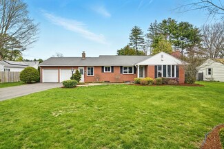 4 Shady Ln, Wilbraham, MA 01095