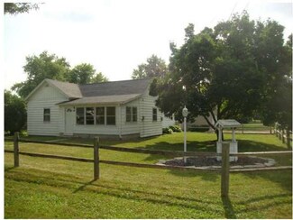 200 Lincoln St, Stryker, OH 43557