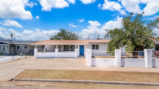 5709 Macon Ln, El Paso, TX 79924