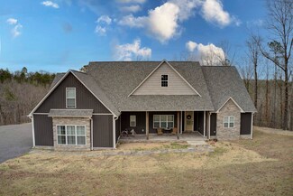 2976 Riverview Dr, Malvern, AR 72104