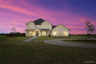 477 Willow Moon Ranch Rd, Crawford, TX 76638
