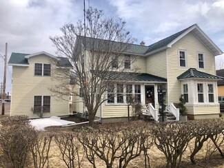 310 2nd St, Carlton, MN 55718