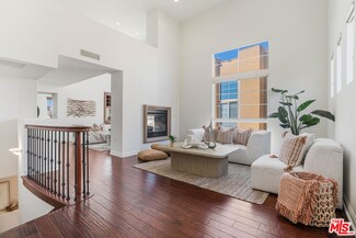 5831 Seawalk Dr Unit 215, Playa Vista, CA 90094