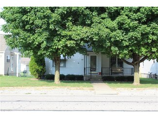 511 Henderson Ave, Williamstown, WV 26187
