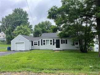 605 Abston Ave, Saint Louis, MO 63135