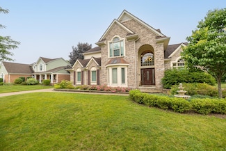45801 Henley Dr, Canton, MI 48187