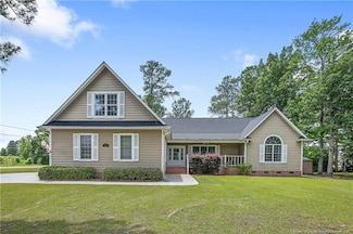 5201 Flynn Dr, Lumberton, NC 28360