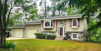 1837 Altorf Strasse, Gaylord, MI 49735