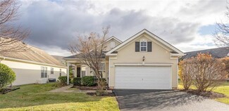 1929 Alexander Dr, Macungie, PA 18062