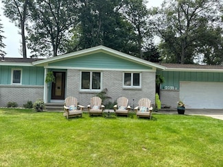 2099 Maryland Blvd, Norton Shores, MI 49441